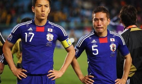  法国国脚租借回归老东家救主  