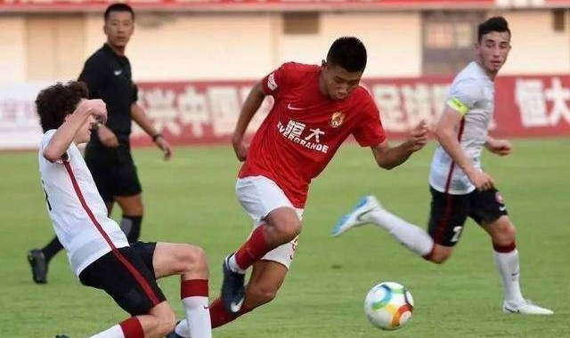 拜仁青训小将首秀破门惊艳全场  