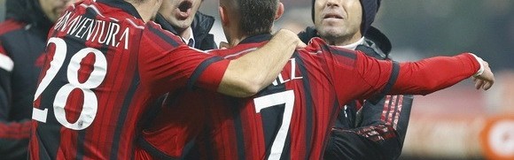  那不勒斯防线失误频出主场惨遭萨索洛逼平  