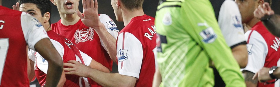  纽卡斯尔爆冷击败阿森纳引热议  