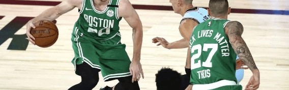  凯尔特人逆转雄鹿锁定东部决赛席位  