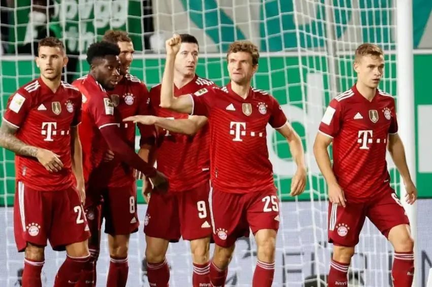  德甲揭幕战拜仁横扫对手展现卫冕气势  